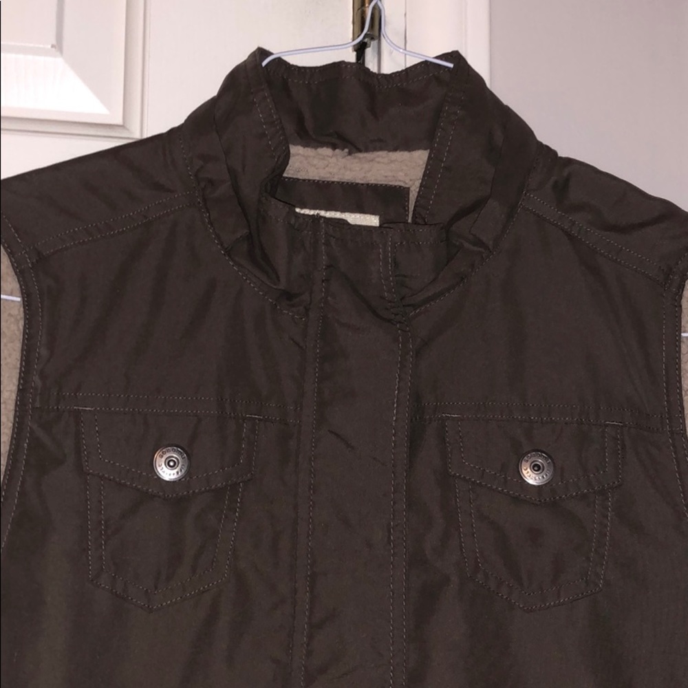 SONOMA OLIVE/TAN FLEECE LINED UTILITY VEST